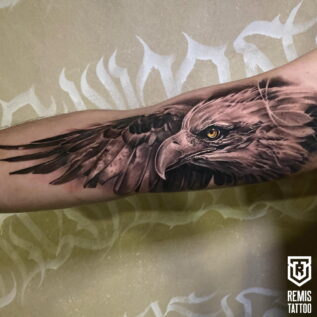 black-and-grey-eagle-tattoo