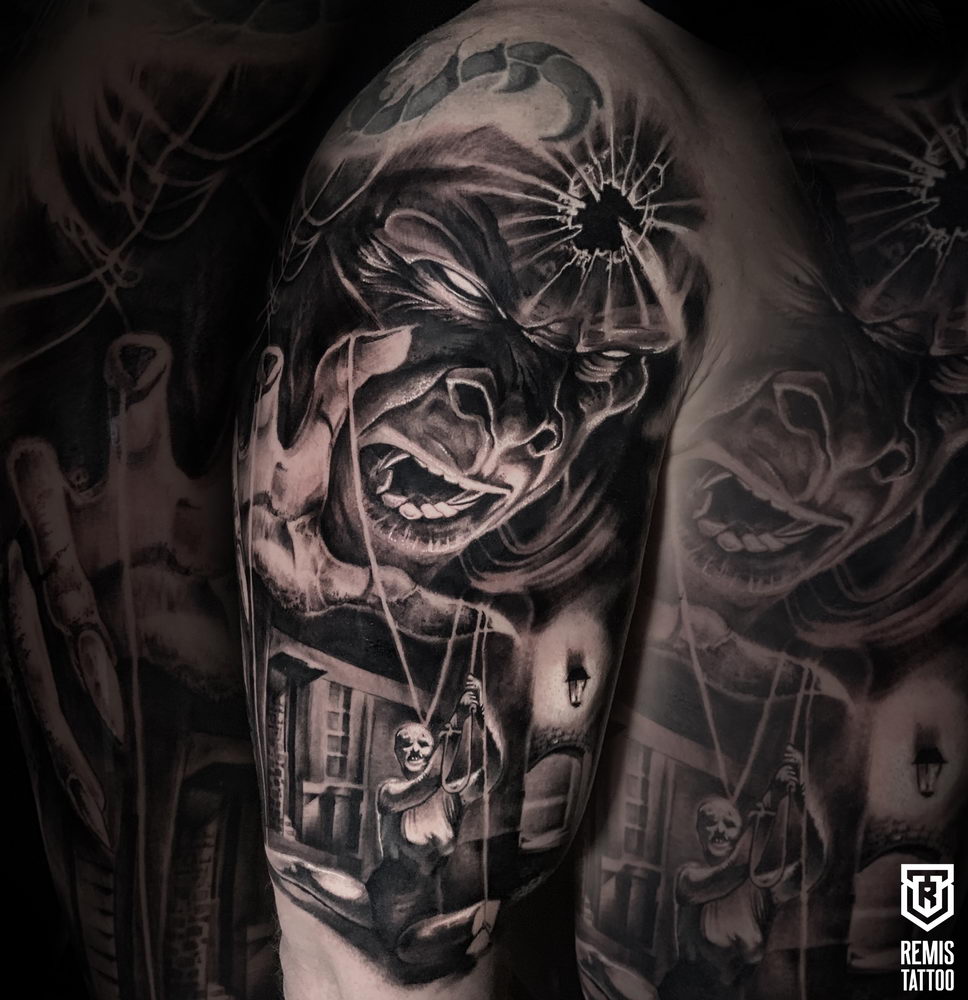 Black and Grey flowers tattoo by Remis Tattoo : Tattoos