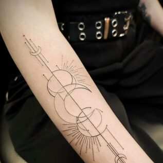 graphic-tattoo